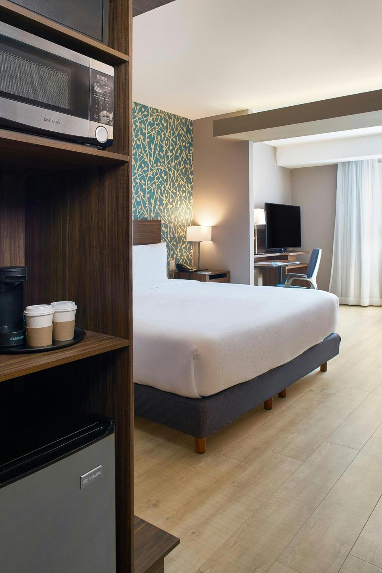 Hotel Fairfield & By Marriott
