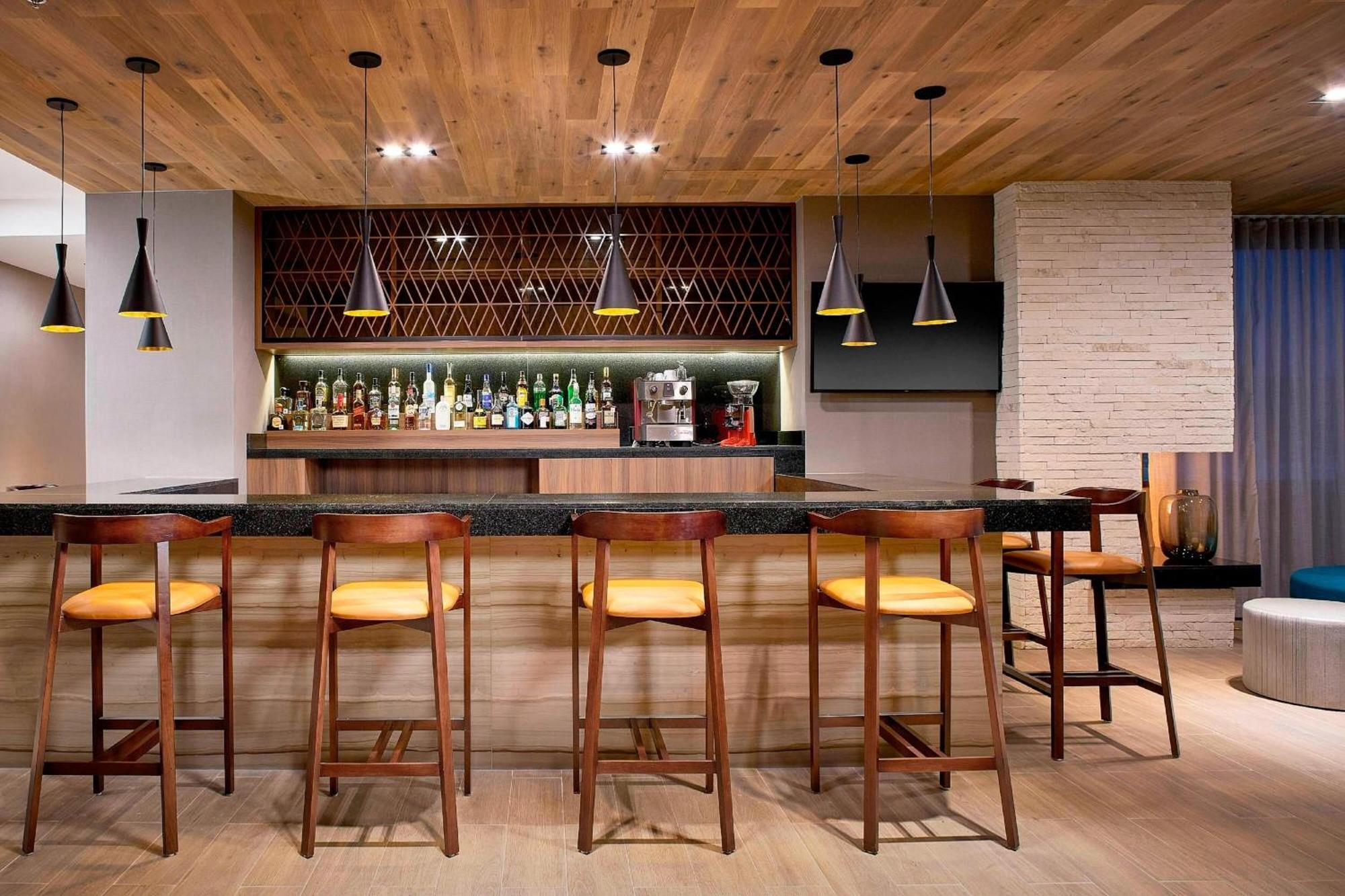 Fairfield & By Marriott Hotel 4*