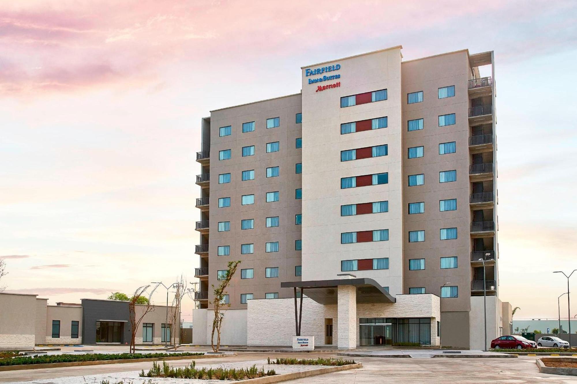 Hotel Fairfield & By Marriott 4*